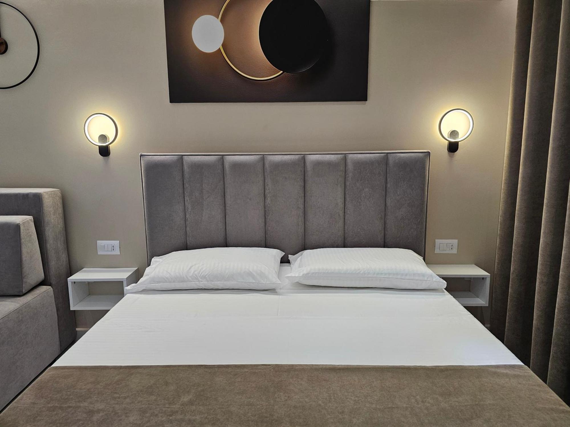 Apartments Veliaj คซามิล ภายนอก รูปภาพ