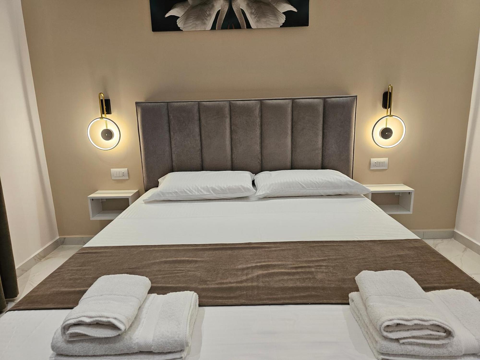 Apartments Veliaj คซามิล ภายนอก รูปภาพ