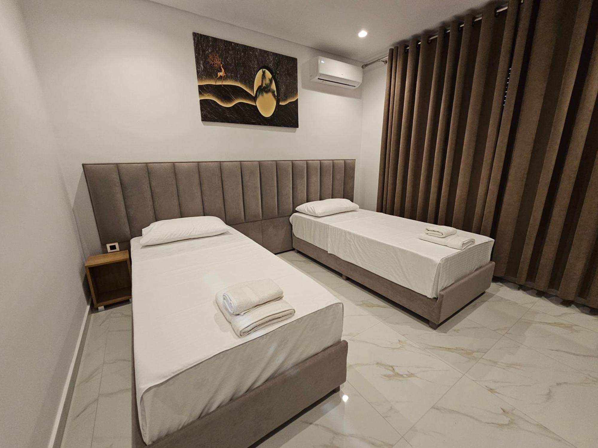 Apartments Veliaj คซามิล ภายนอก รูปภาพ